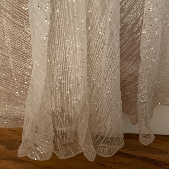 Bronx and Banco Mademoiselle Bridal Gown XXS - Picture 15 of 16